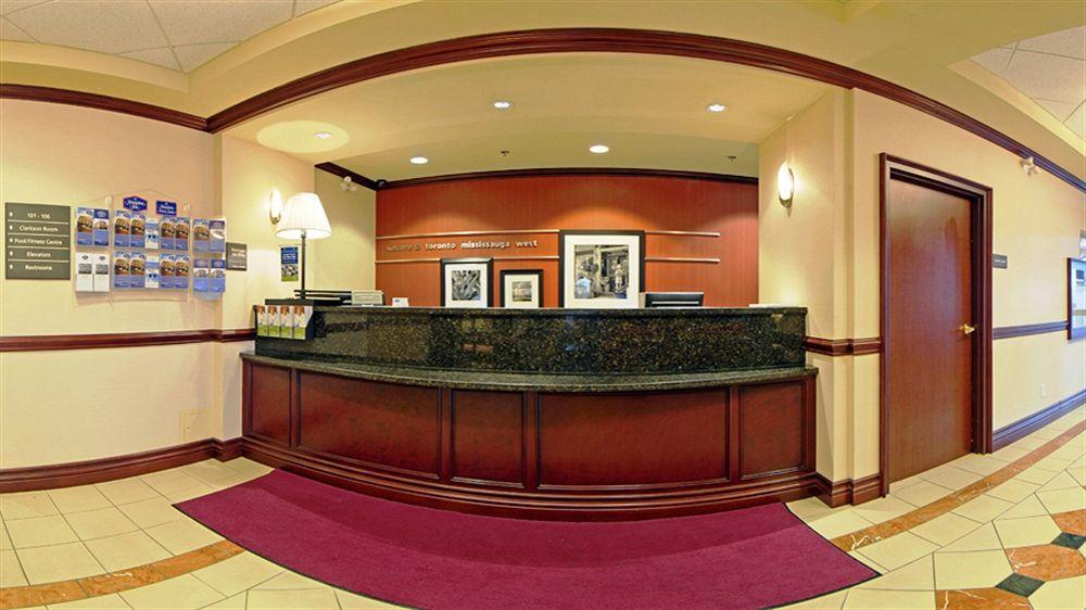 Hampton Inn Toronto-Mississauga West ภายนอก รูปภาพ