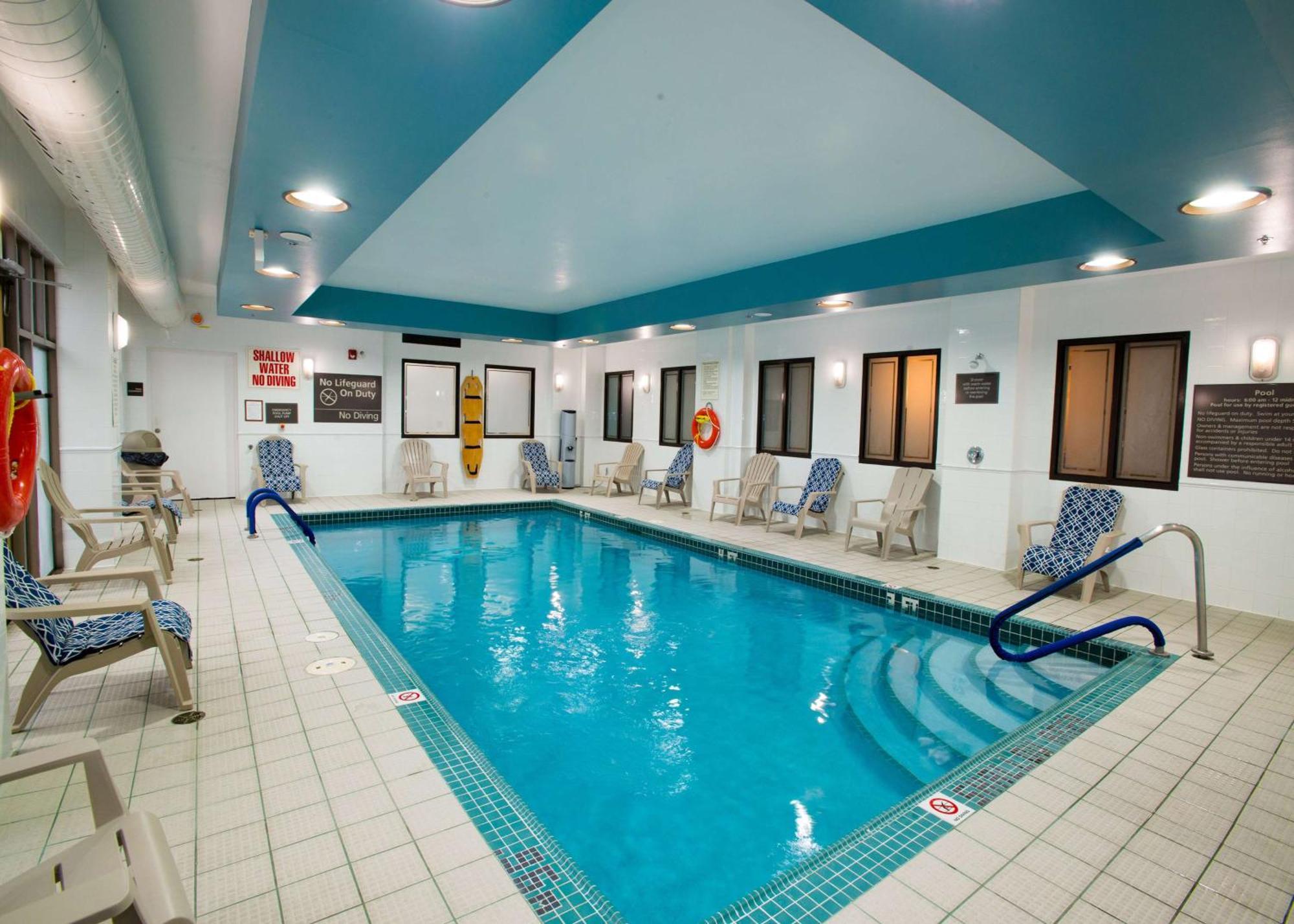 Hampton Inn Toronto-Mississauga West ภายนอก รูปภาพ