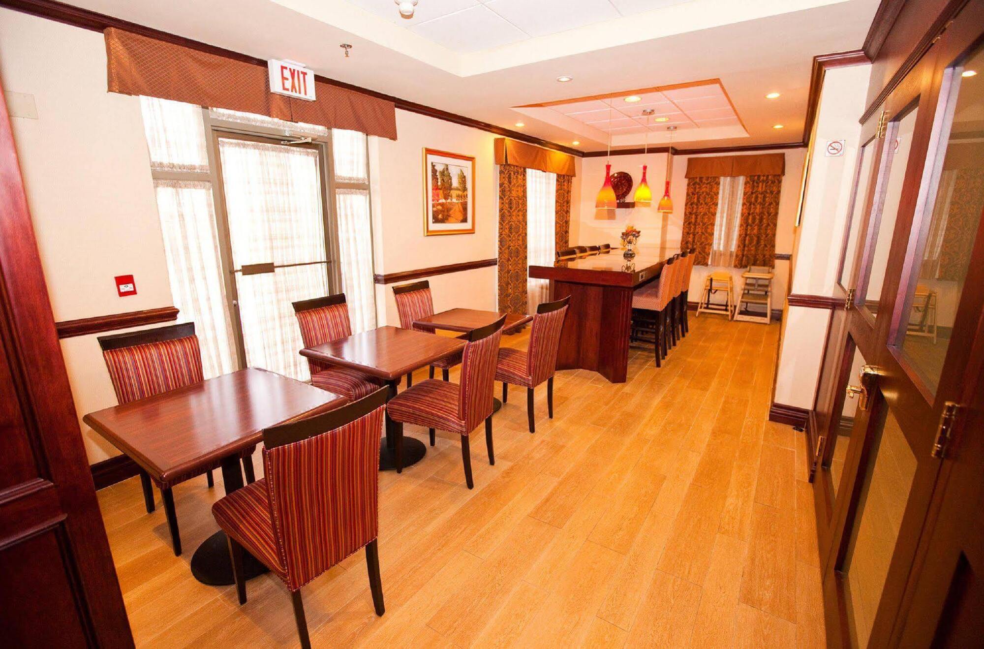 Hampton Inn Toronto-Mississauga West ห้อง รูปภาพ